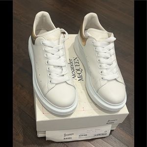Authentic Alexander McQueen